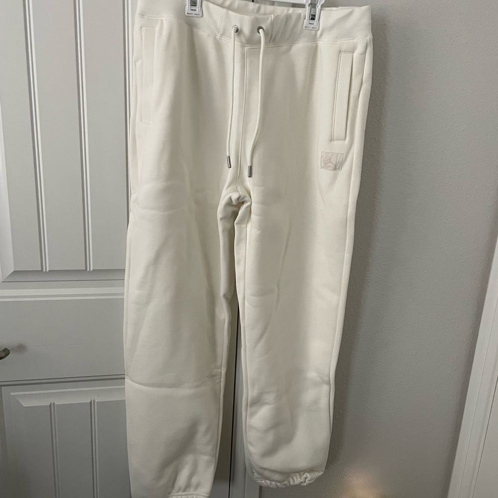 Women’s White Sweatpants